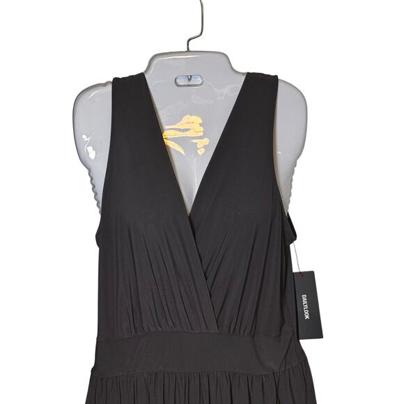 GILLI V-Neck Sleeveless Pockets Wide Ankle Leg Jumpsuit Gray Women's Large NWT - Picture 2 of 10